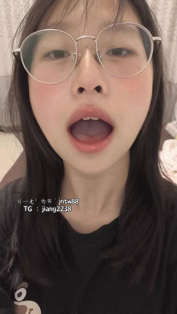 求射滿 有哥哥能滿足嗎#學生妹欠幹 https://t.co/EvWbGxHVoU