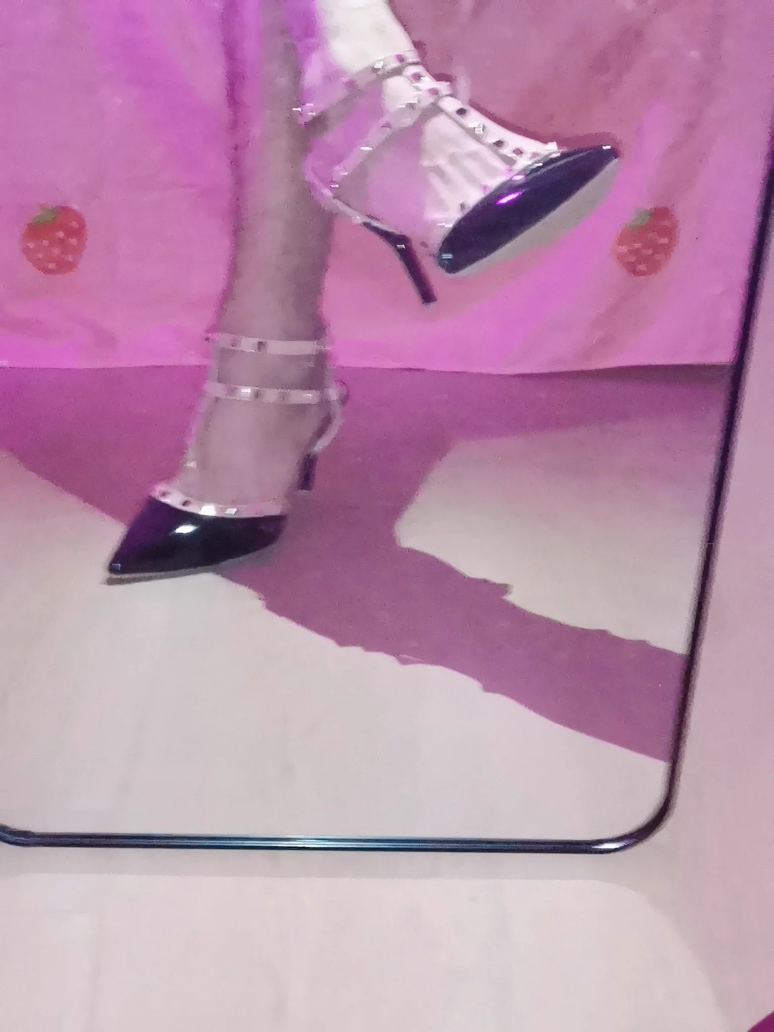 射手弟弟，小姨出这件装备可以给你加攻速嘛，可以的话请全力输出吧#足交 #调教 #华伦天奴 #足控福利 #反差 https://t.co/3NttxzBix8