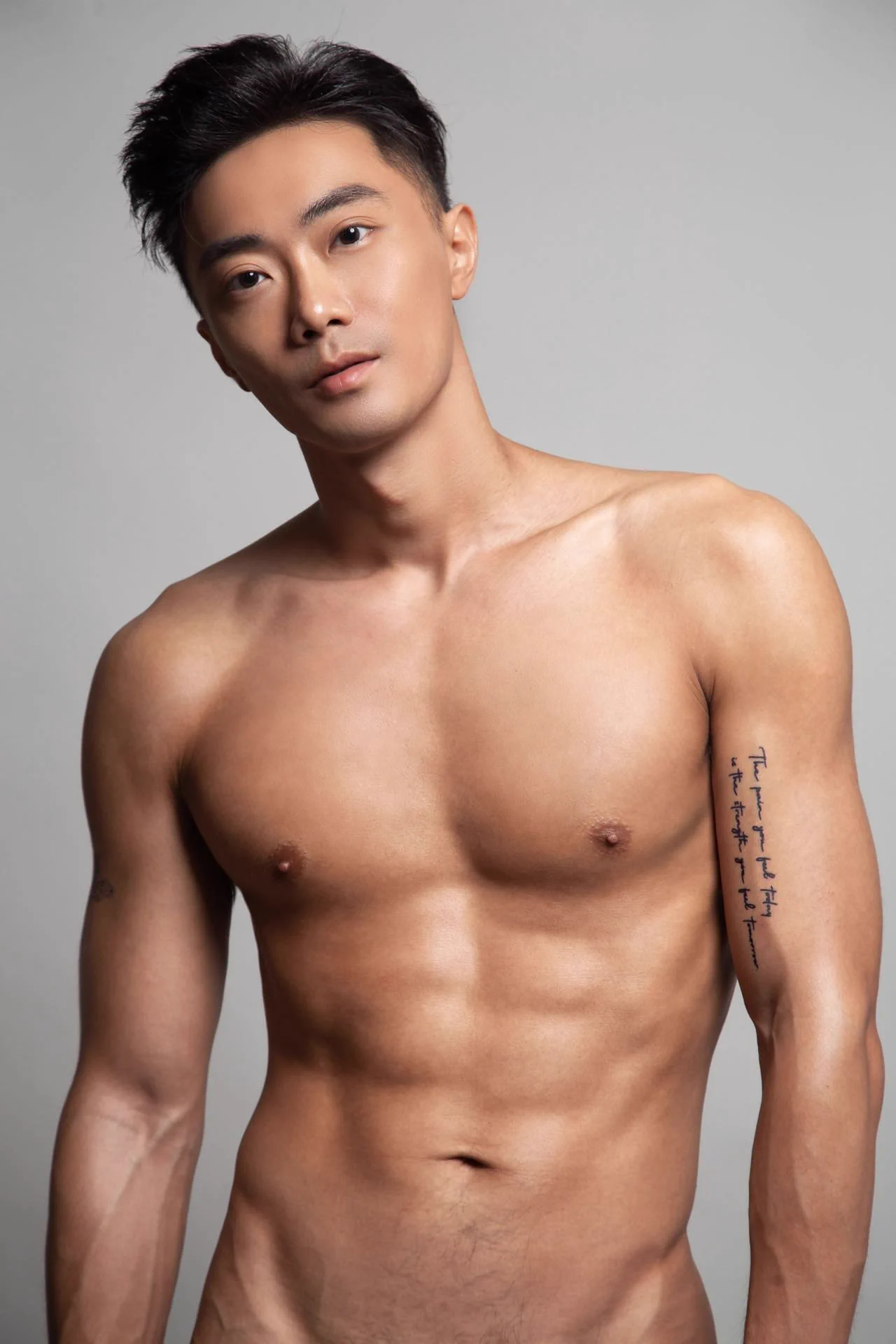 #成都男模 #成都spa #成都massageNO:300拳击型男教练🥊查看更多技师请点击主页预约WeChat:13458629419 https://t.co/806EiiK1lm