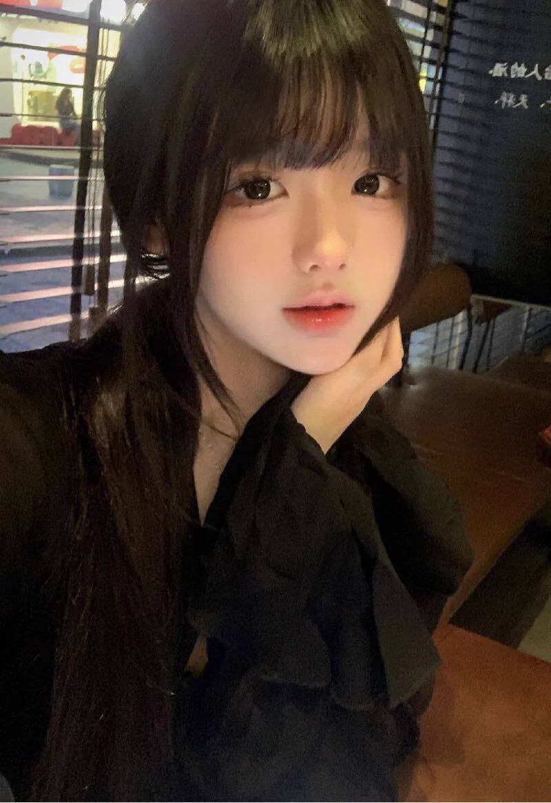 #上海 5⬆️大一学生兼职️Height 身高/168cm▪️Weight 体重/40kg▪️Bust 🐻围/天然C▪️Age 年龄/07甜美外表下的极品反婊 让你流连忘返大学时代的女友系体验身材性感 皮肤好 乖巧可爱 🛰️luo222jie🐧390114874看照门槛🚪 100 （永久有效） 备注zfb口令🧧✈️ https://t.co/NRs2DR201Y https://t.co/OJLxd4iC5x