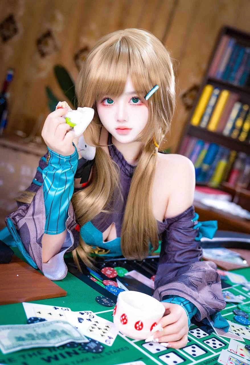 𝑺𝒉𝒂𝒏𝒈𝑯𝒂𝒊 #英伟达 周静165cm。88斤 🐻F  坚挺水滴💧型 手感好05年 无风尘味圈外小朋友 首次下水 期待与您的相遇3点超粉嫩💗 🧁皮肤超级雪白外萌内骚  榨汁机 敏感氵多💛极品日系软妹Lo娘无纹身 无不良嗜好  性格超级好家中各种cos 洛丽塔 jk服装 好评满满～   只见高素质哥哥❤️#六九 https://t.co/GqRICO8WDC