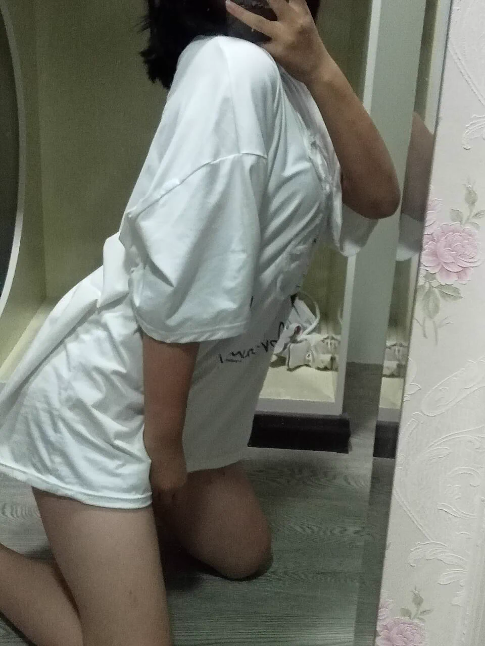 很多人都期待高考后的解放，想起了前男友在高考后晚上的索要@fuligc @Fulishequ @youluo09 https://t.co/Zxl7DaysHa