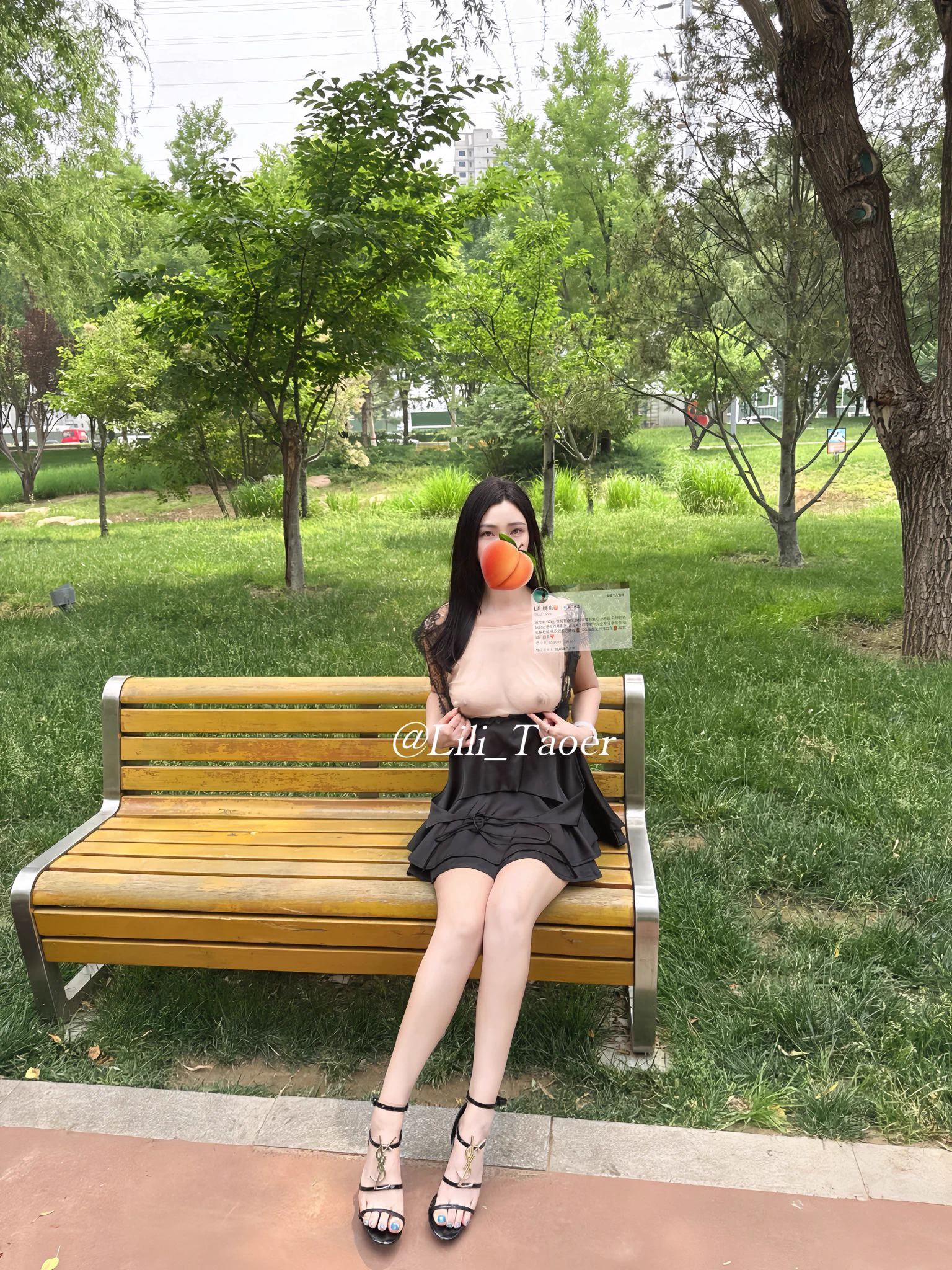 假如你路过 看到我坐在公园的椅子上这样含情脉脉的看着你 你会怎样？ #反差女友 #公园露出 ❤️@luchu888 https://t.co/hxPJDlZpcz