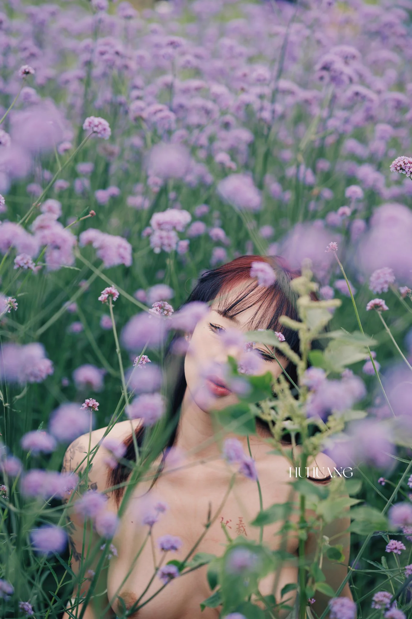 看看花丛中的锁骨@lboovv投稿大佬@Fengsiyuan@wqganenshi_@007share#私房照 #私房写真 #私房摄影 #人体艺术 #人体私房 #人体摄影 #人体写真 #深圳约拍 #深圳 #性感 #纯欲 #裸体 #模特 #Nude #naked #情绪私房 #氛围感私房 #露出 #户外露出 #露出调教 https://t.co/PNYEMwhr42
