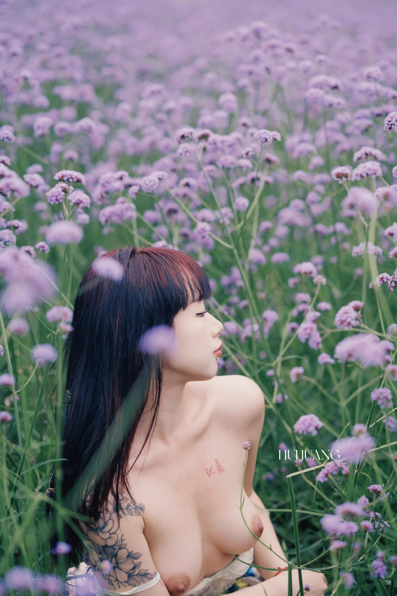 看看花丛中的锁骨@lboovv投稿大佬@Fengsiyuan@wqganenshi_@007share#私房照 #私房写真 #私房摄影 #人体艺术 #人体私房 #人体摄影 #人体写真 #深圳约拍 #深圳 #性感 #纯欲 #裸体 #模特 #Nude #naked #情绪私房 #氛围感私房 #露出 #户外露出 #露出调教 https://t.co/PNYEMwhr42