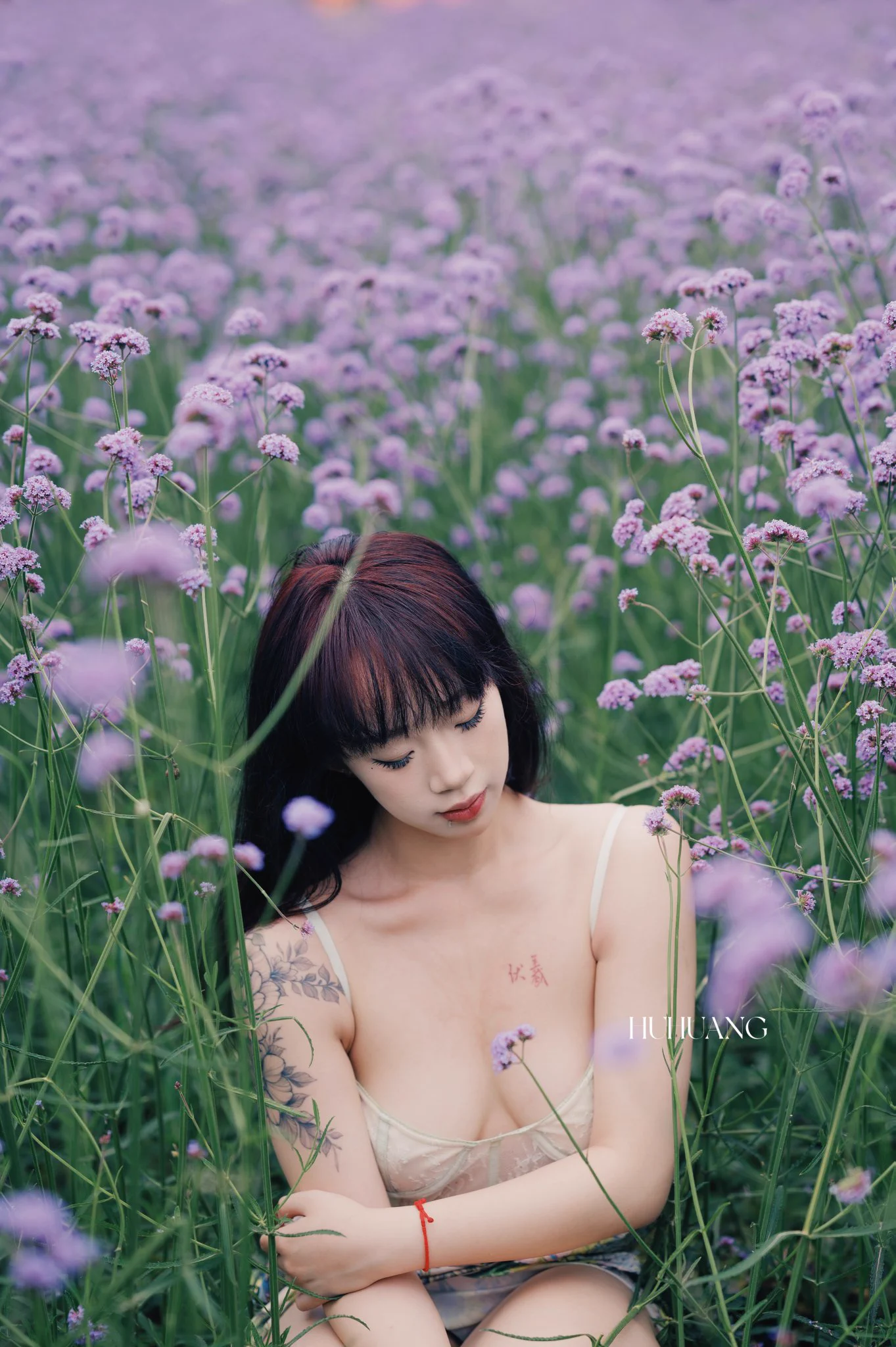 看看花丛中的锁骨@lboovv投稿大佬@Fengsiyuan@wqganenshi_@007share#私房照 #私房写真 #私房摄影 #人体艺术 #人体私房 #人体摄影 #人体写真 #深圳约拍 #深圳 #性感 #纯欲 #裸体 #模特 #Nude #naked #情绪私房 #氛围感私房 #露出 #户外露出 #露出调教 https://t.co/PNYEMwhr42
