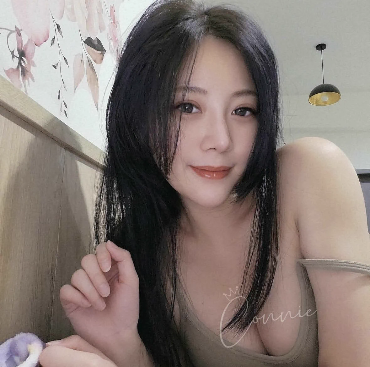 早安～等等有人要打晨砲嗎有的🙋 https://t.co/ZZU64XvrXd