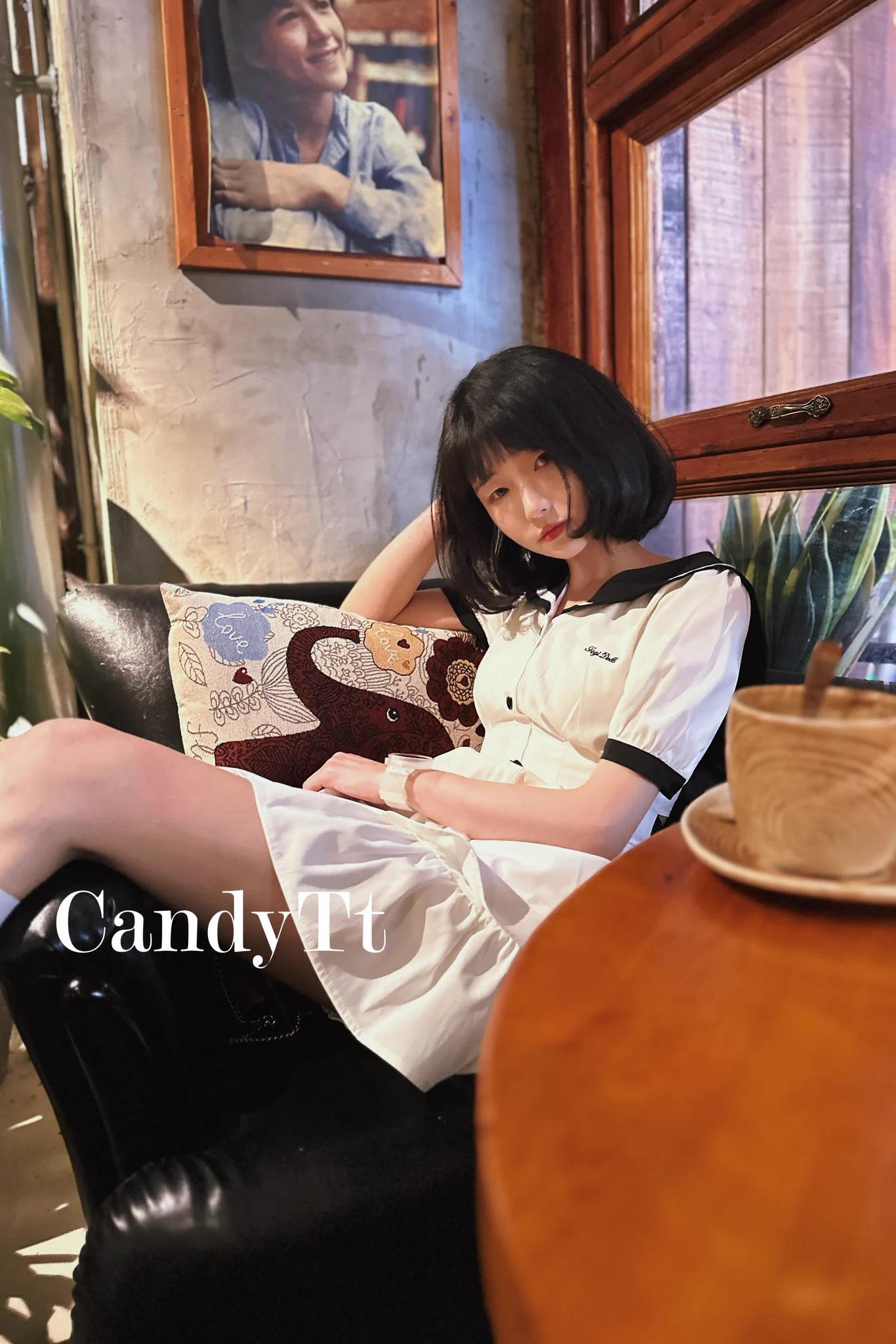 散场是难免的，尽兴而归就好#贫乳 #反差女 #短发 https://t.co/GUTeOftv8Z