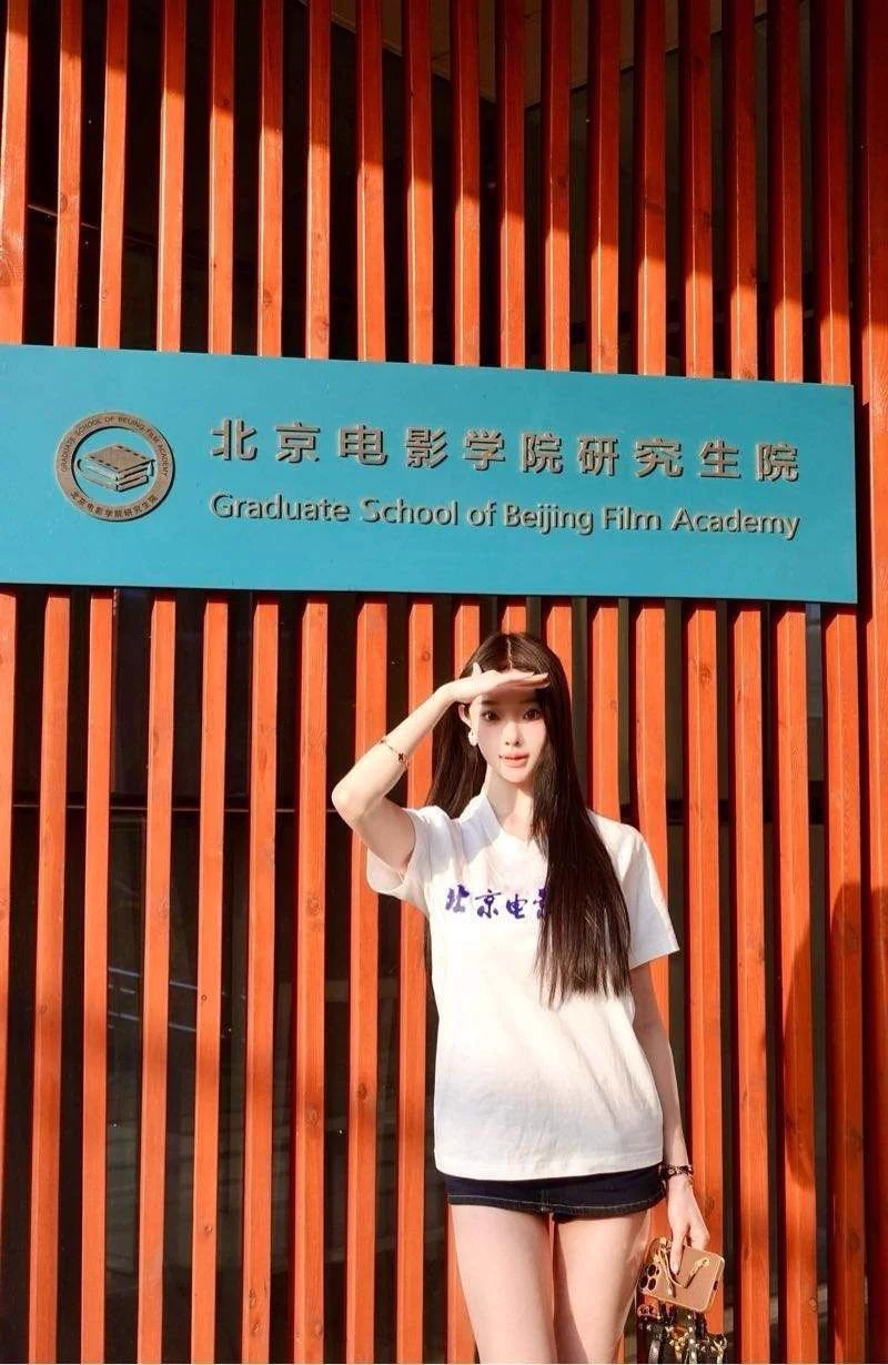 北京 美人评价 北上广高分妹（总分10分，感谢小哥评分）📷颜值:9📷服务:10📷态度:10📷Gzs环境:📷高冷/健谈:健谈❗总体体验:腰功没得说 很顶评价享受第11次一折大号👉🏻白鹤🥇私人订制@bh8881bot https://t.co/mjm4GzbN2Z