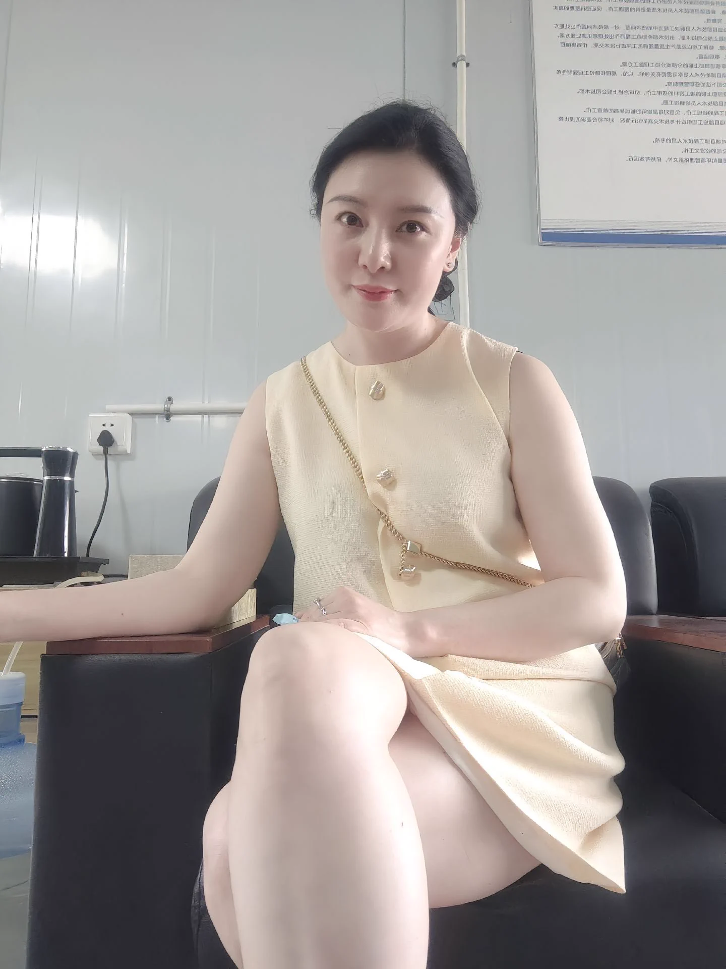 绵阳40岁美丽动人的罗姐 https://t.co/BSPhXXYQex