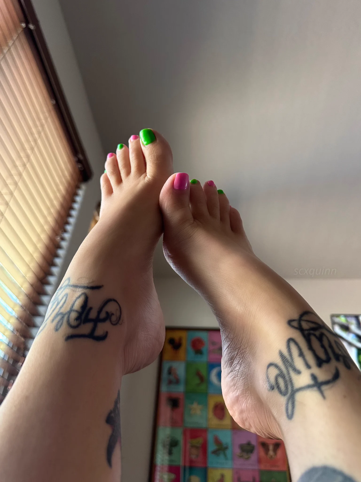 do you like my new pedicure? 🍉💕 https://t.co/8DyboQWgiq
