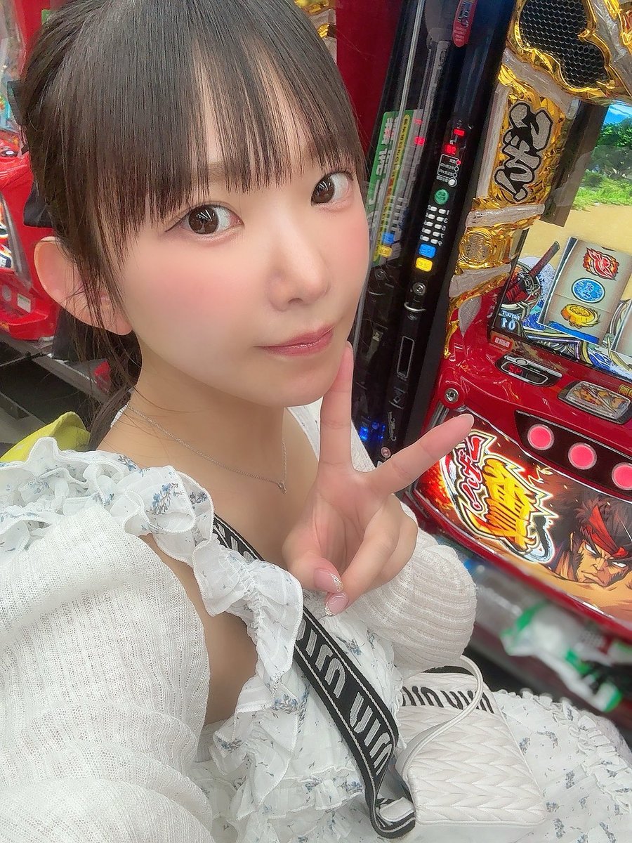 いざ番長初打ち！！

#pr https://t.co/HwSYX7jfQe