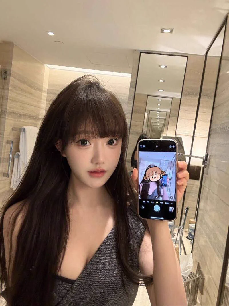 04年身高:165🐻:C+ 体重42kg穿着打扮洋气 💓只接待素质客户温柔体贴 懂事 智慧有内涵我希望我不是被選擇 而是被熱愛遇见的都是天意 拥有的都是幸运每天客户精选频道：https://t.co/u2phzjAyKE全国外围精选总频道：https://t.co/HxwfmEtUVX https://t.co/v8cEmK5B3j