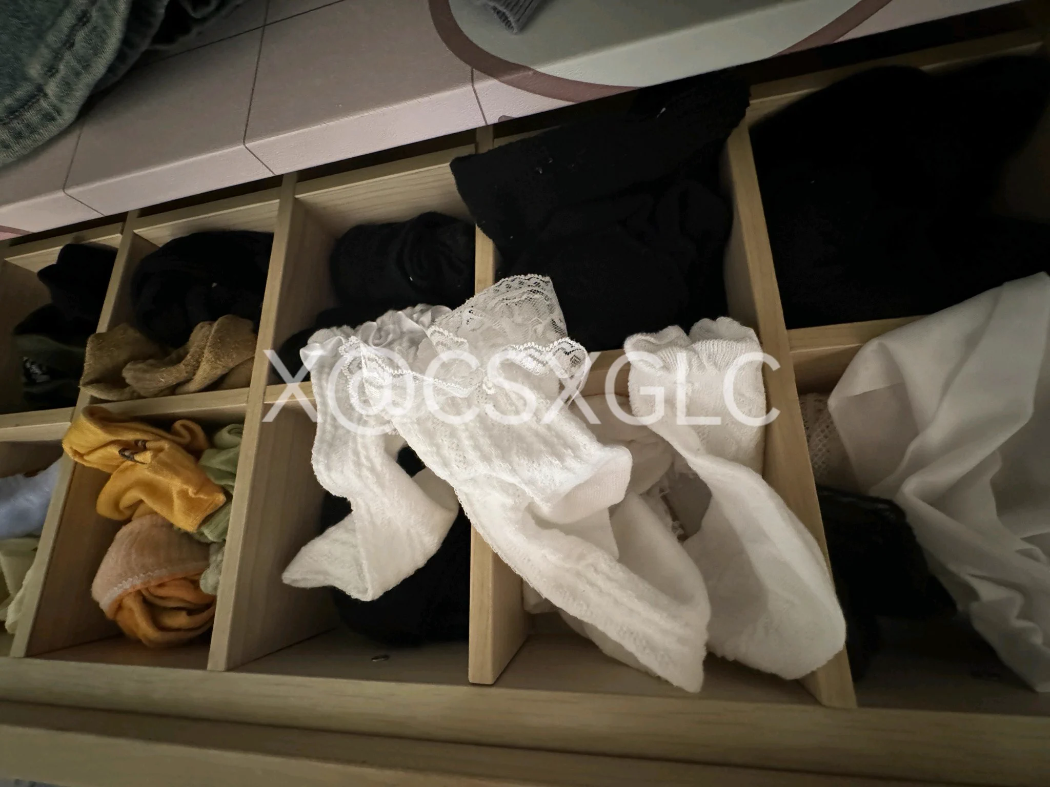 029陕西西安，坐标高新，同好老哥找人上门打胶保养女友的内衣内裤鞋子，可以选自己喜欢的带走。有相关经验素质高的优先，口嗨鸽子勿扰，熟悉了有机会可以线下玩脚，感兴趣的私。 https://t.co/jyIezahO3h
