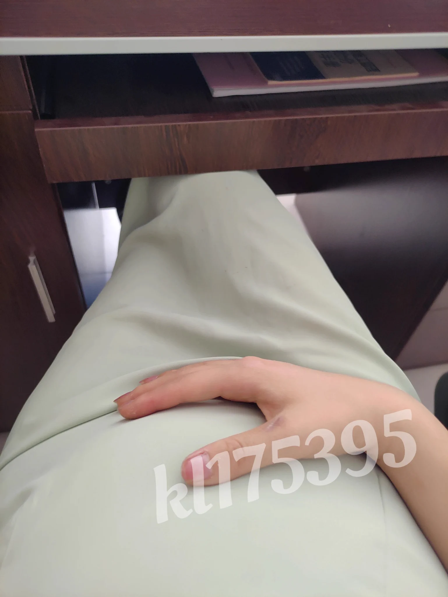 野种长大了，开始有点小肚子了😂 https://t.co/2ZOnAEHLfp