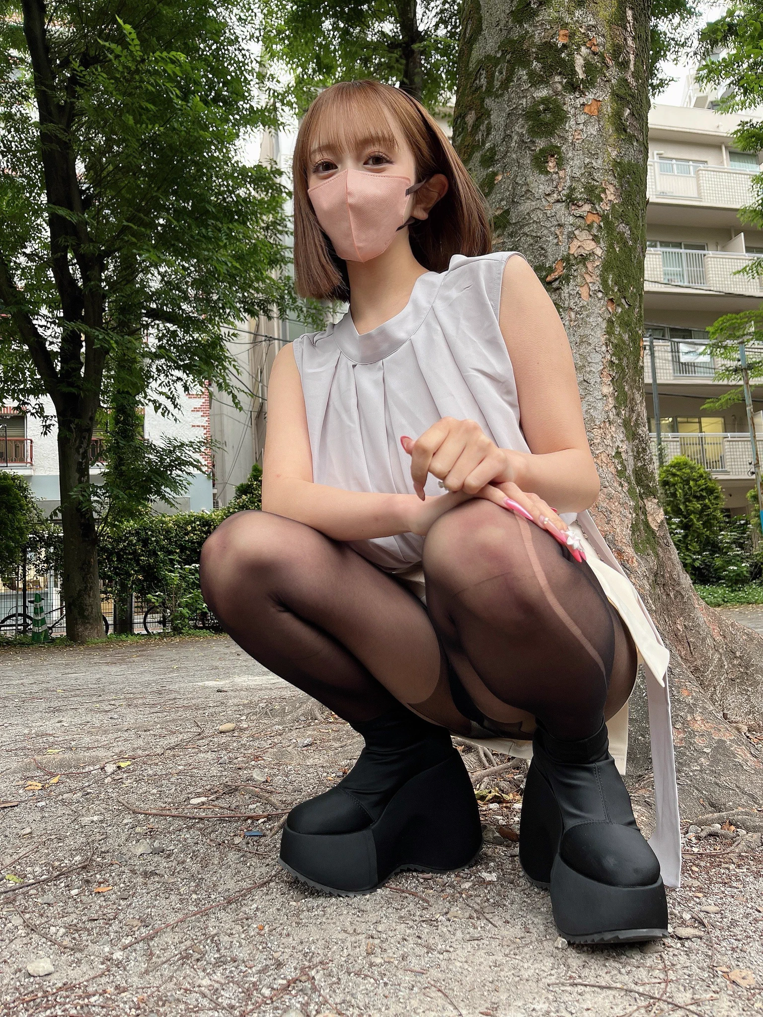 ノー◯ンなのまだバレてない https://t.co/LBfuewtph9