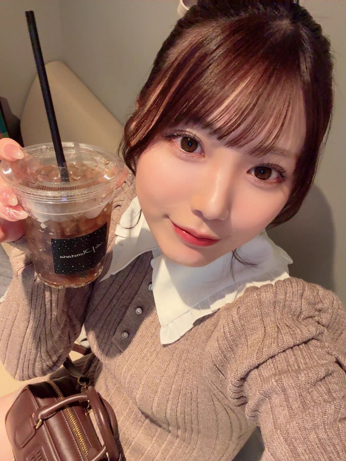 じめじめやだね☹️ https://t.co/swy1WwKpCe
