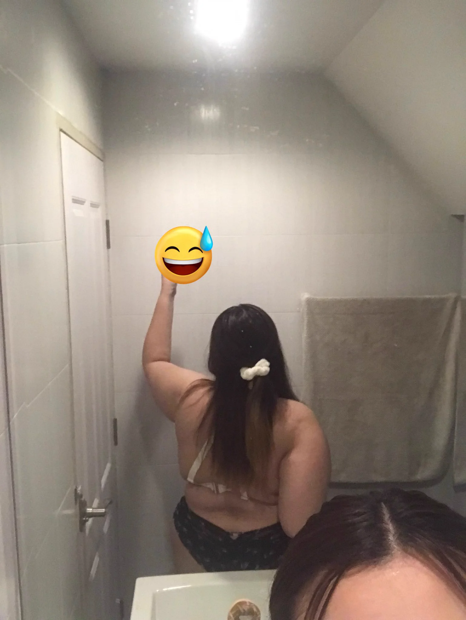 嘿嘿嘿，你们最喜欢用什么姿势啊
#bbw #巨乳 #大屁股 #坦克
@wqganenshi_ 
@tankebuluo1 
@007share 
@HZDS111 
@Hexiansheng0031 https://t.co/vI6hfEfQJP