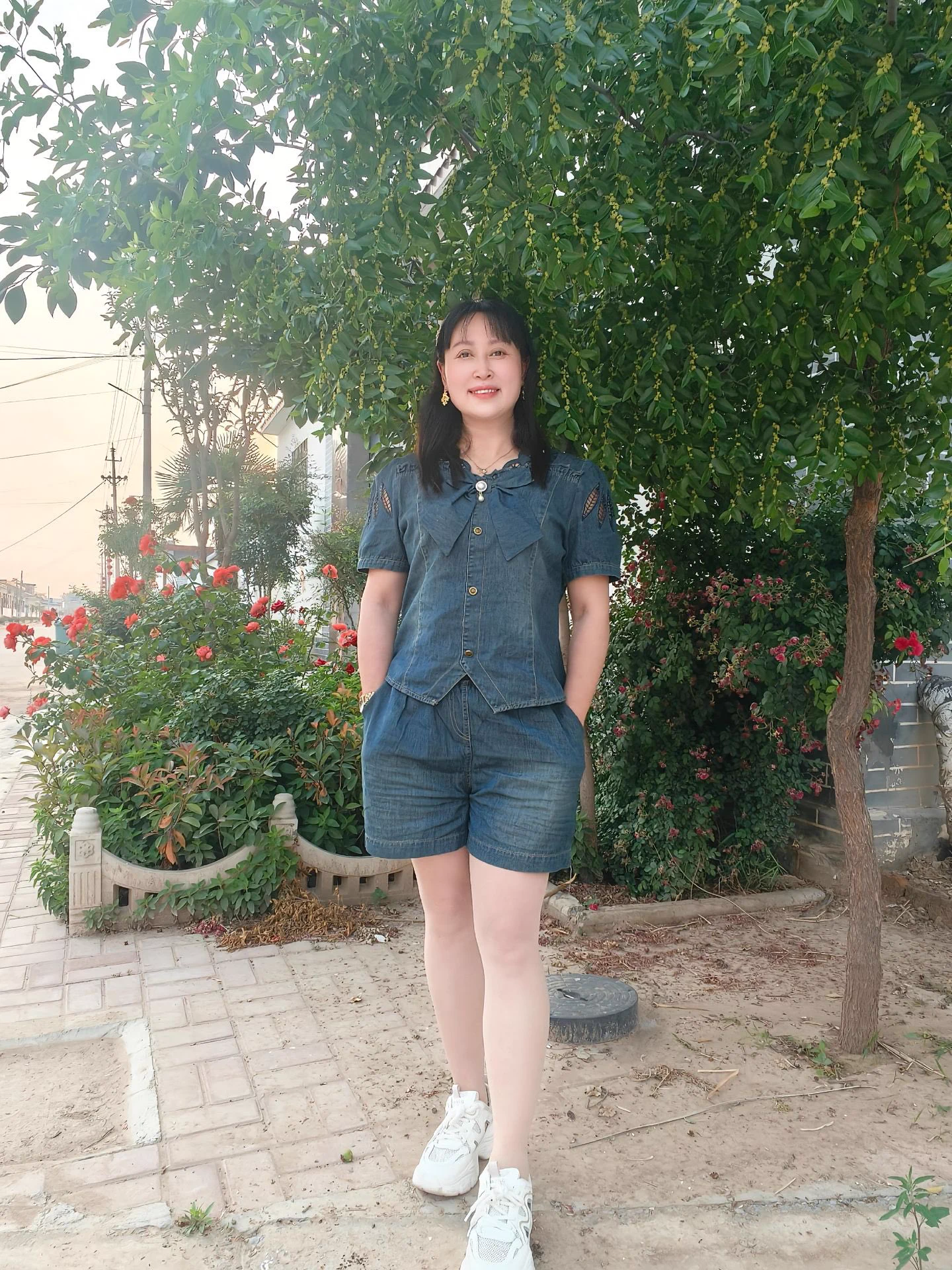 新乡45岁风采依旧的娟姐 https://t.co/kPMFUGxI6N