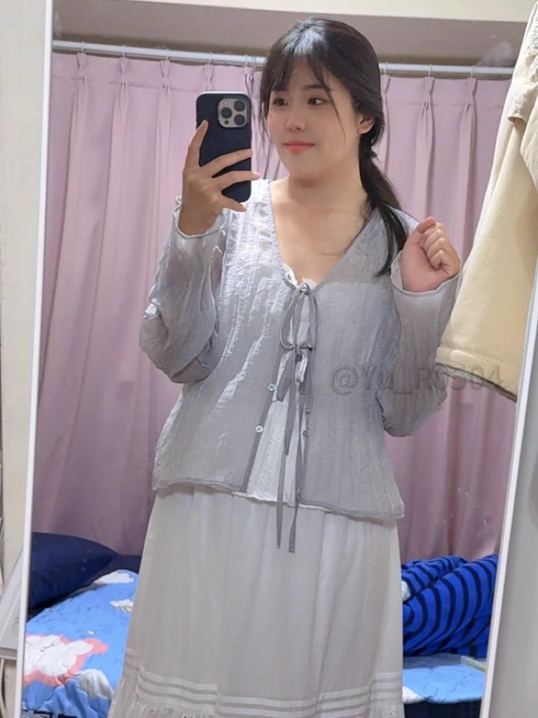 狗狗今天買新衣服😍好有氣質的狗狗🫣下個月出去玩要穿的😆女生永遠不會覺得衣服多只會覺得衣服少🤣🤣🤣 https://t.co/62Oa4HKMwc