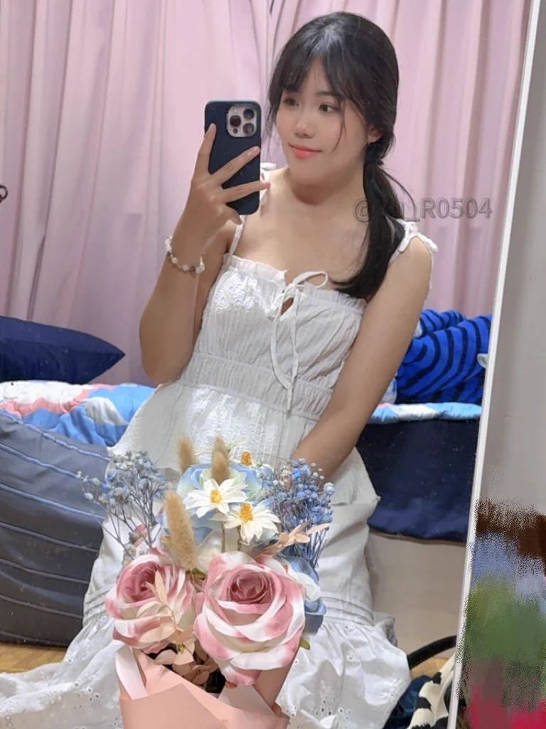 狗狗今天買新衣服😍好有氣質的狗狗🫣下個月出去玩要穿的😆女生永遠不會覺得衣服多只會覺得衣服少🤣🤣🤣 https://t.co/62Oa4HKMwc