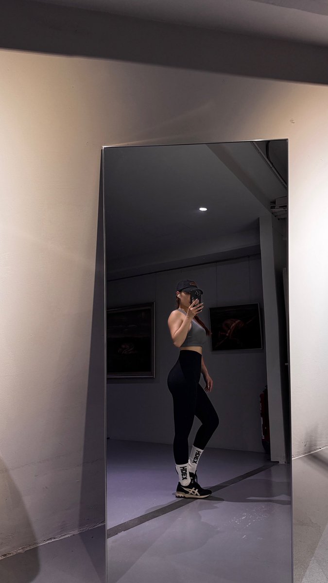 新鮮現炸😍 https://t.co/5ZGiEaw8gX