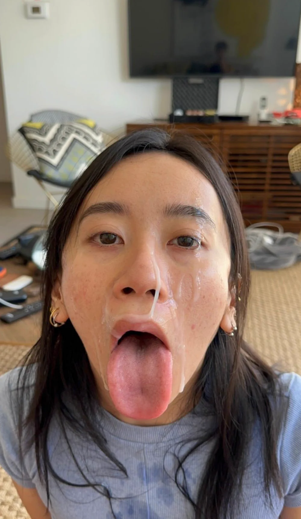 我喜欢你的精液，比在到处乱射了，都留着射给我口交 #婊子 #精液婊子 #母狗 #口爆 #吞精 #深喉 https://t.co/Xg7VBoPs4O