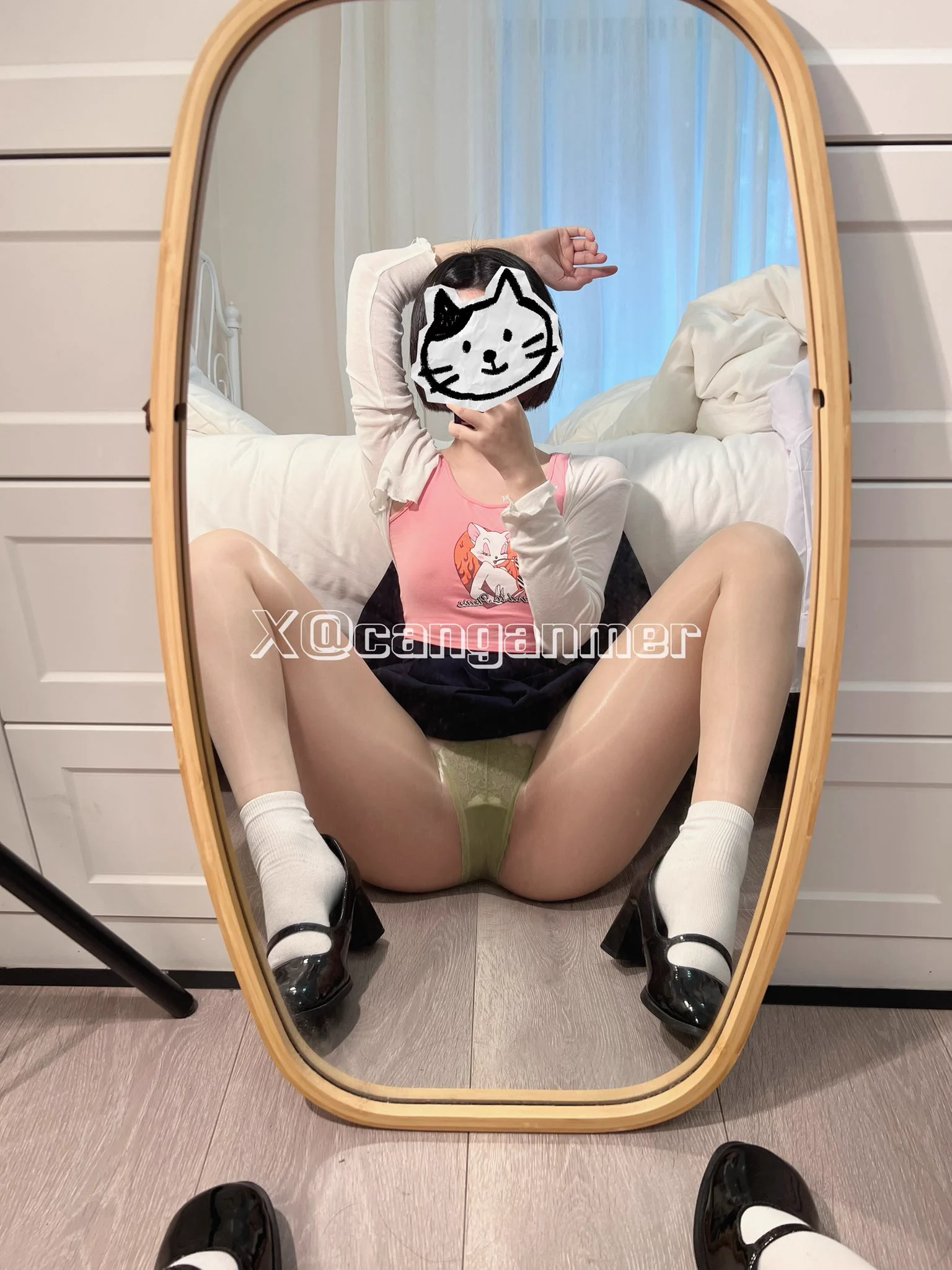 进来的时候小心点 https://t.co/J7kqP7o1V4