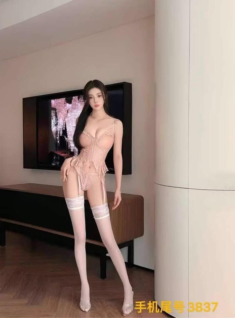 💃🏻深圳极品御姐激情首开🉑验💃🏻净身高173 纯天然真🐻E杯💃🏻极品，高瘦白大，20岁，无纹身💃🏻淘宝模特兼职 气质超好，性感抚媚御姐💃🏻十足女人味！ 常年健身全身无赘肉💃🏻 腰臀比0.65臀围92 真实网红平面模特💃🏻筷子腿高，高情商 高跟丝袜一应俱全 （📱了解更多 主页简介） https://t.co/Tr5S3DFKAr