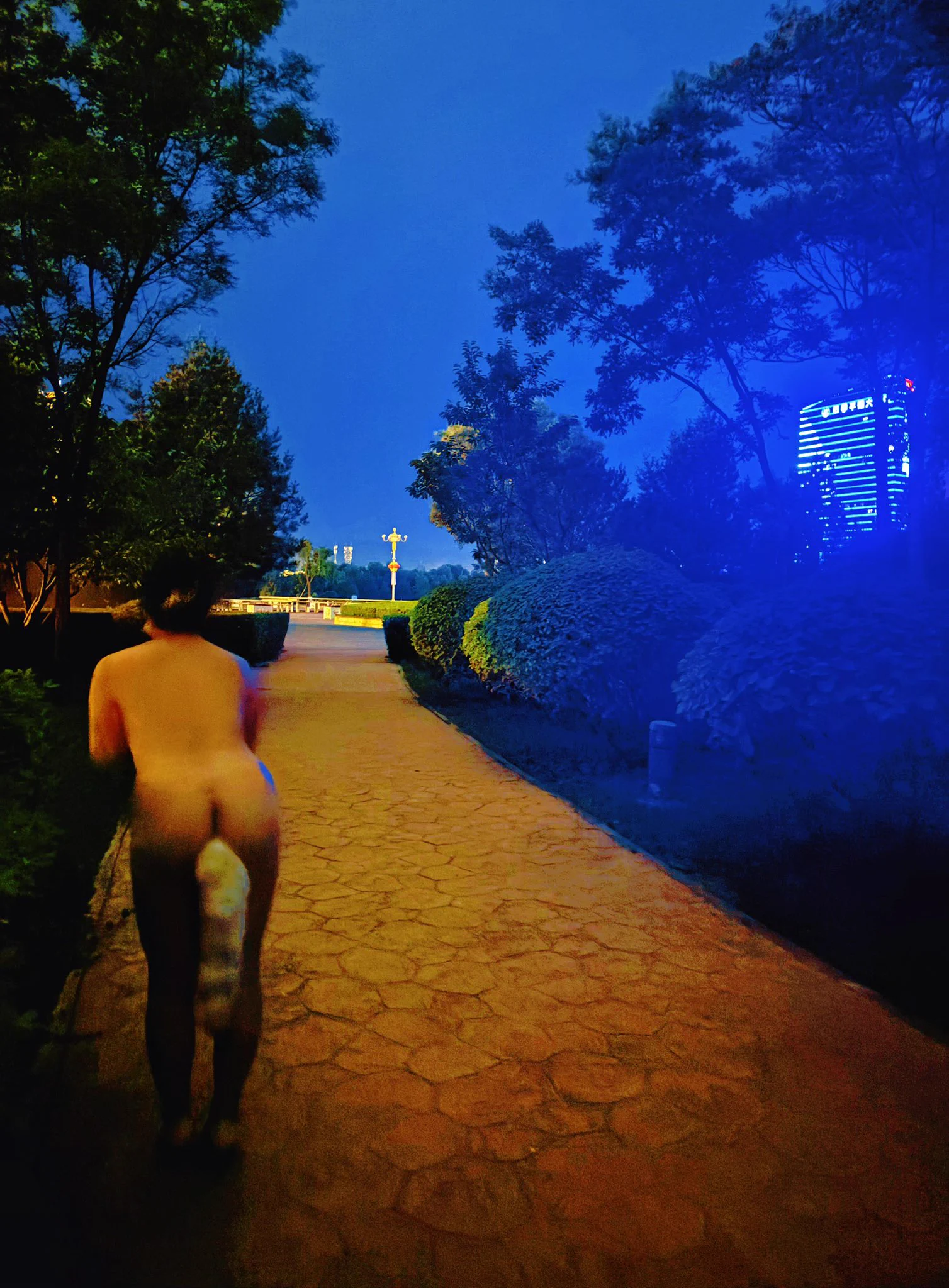 #朔州 #偶遇 #露出 🦊骚狐狸出动，看好自家男人！昨晚也算是跟老哥@wensu384555 联动一波吧😃同样的位置不同的屁股希望下次两个屁股一起出境😉@luchu888 https://t.co/0rPog2E4Id