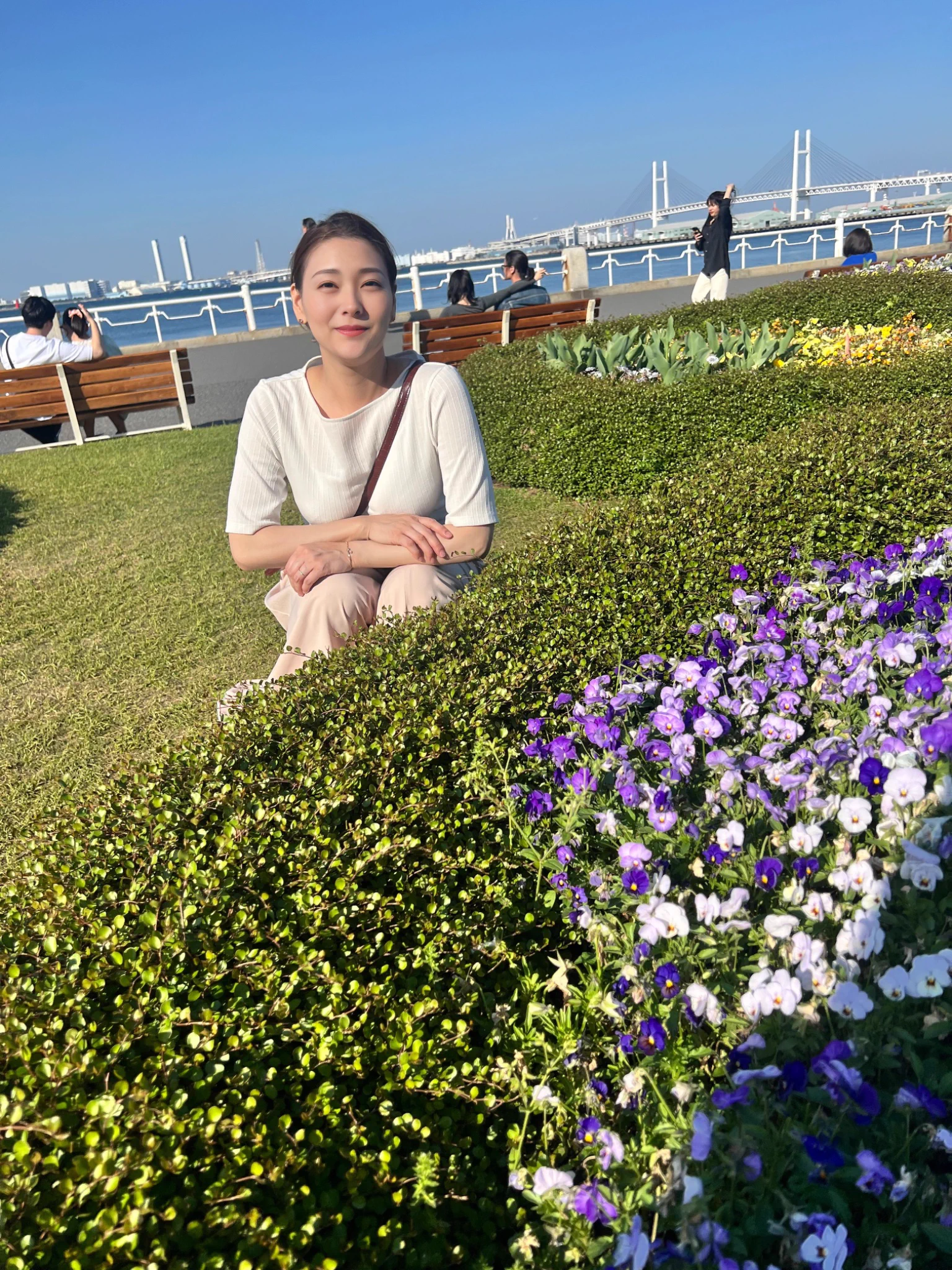 お花の前で撮ると毎回笑顔になれます☺️ https://t.co/ndrHZT8p6O