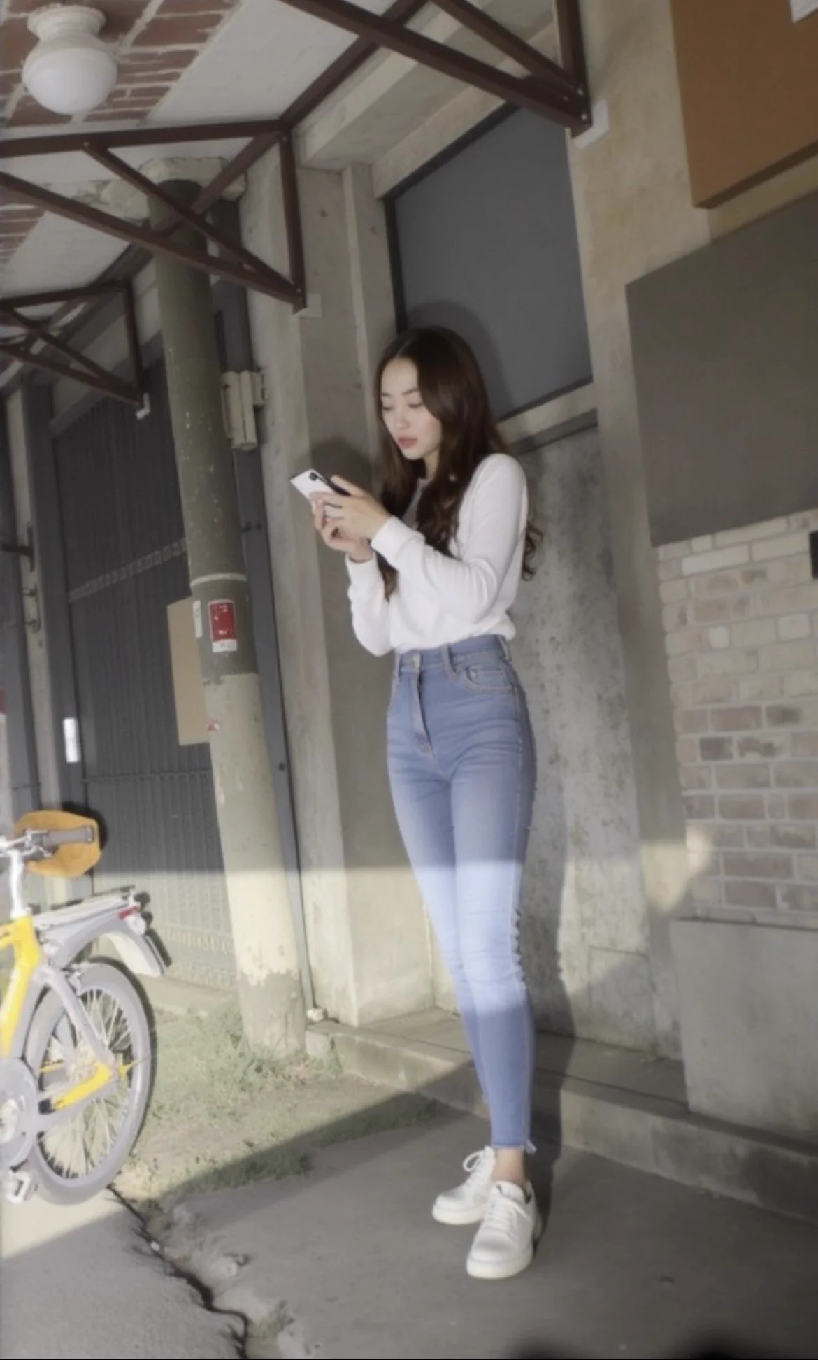 #石家庄 新华区 北华旅馆的巷子里洛丽糕点东侧，总共有4个妹子，两个极优质，其余两个普通，但也说不上丑，200爱情快餐，这个妹子我吃了好几次，每一次都有新体验。今天这个奶子随便抓，态度好 #站街 #扫街 #快餐 #站街女 https://t.co/xsPDmqdgBR