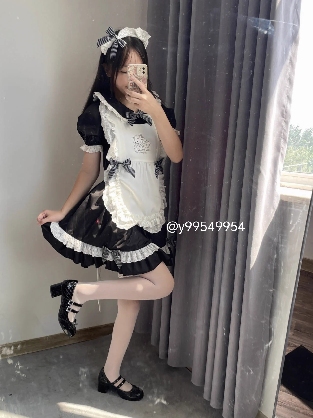 反差吗？朋友圈发的vs推特发的投稿💌：@SexytoBaby@SexytoLady@SexytoDoll@SexytoGirl https://t.co/IWL2SmnVrJ