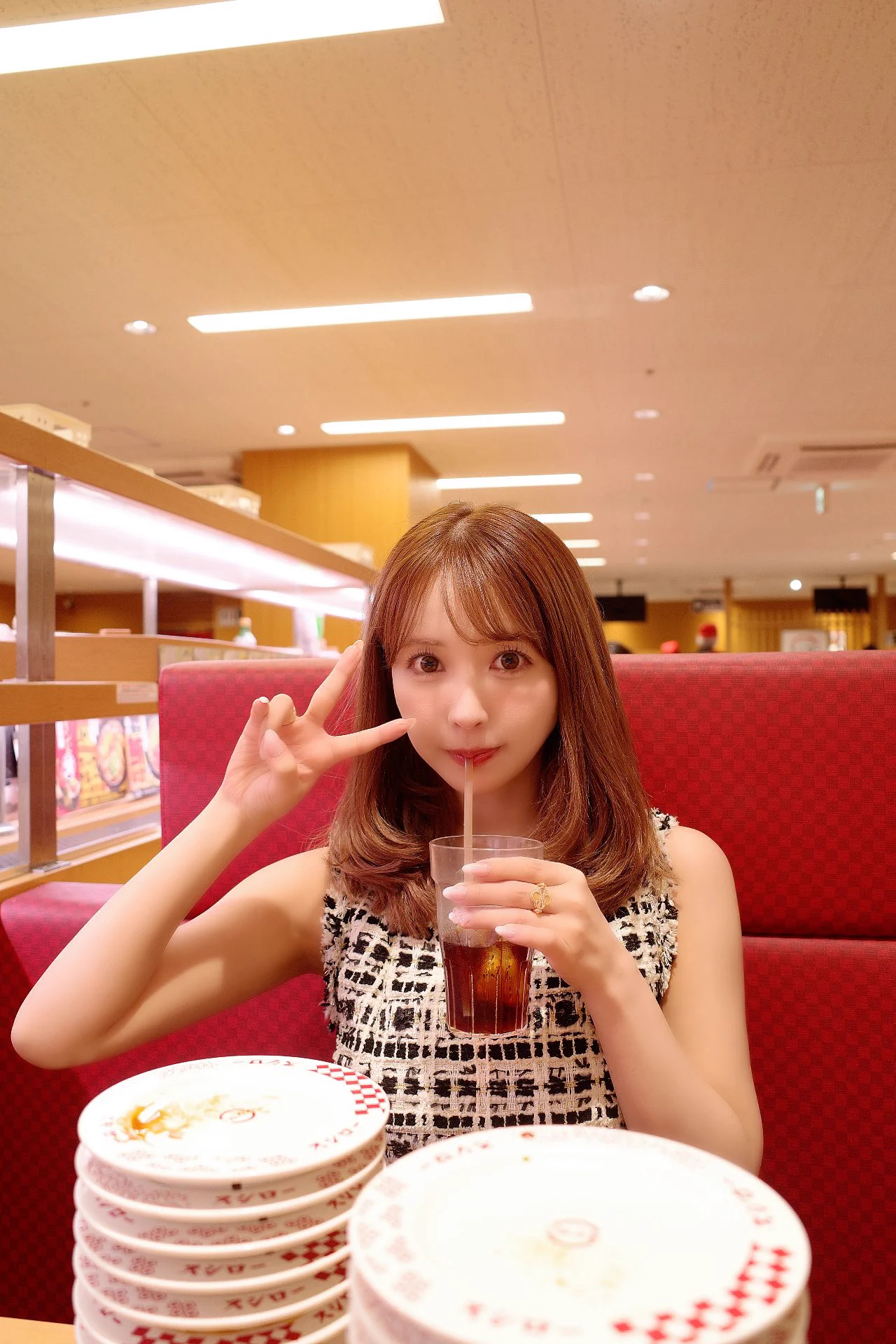 🍣🍣 https://t.co/x3HYSnXVUM