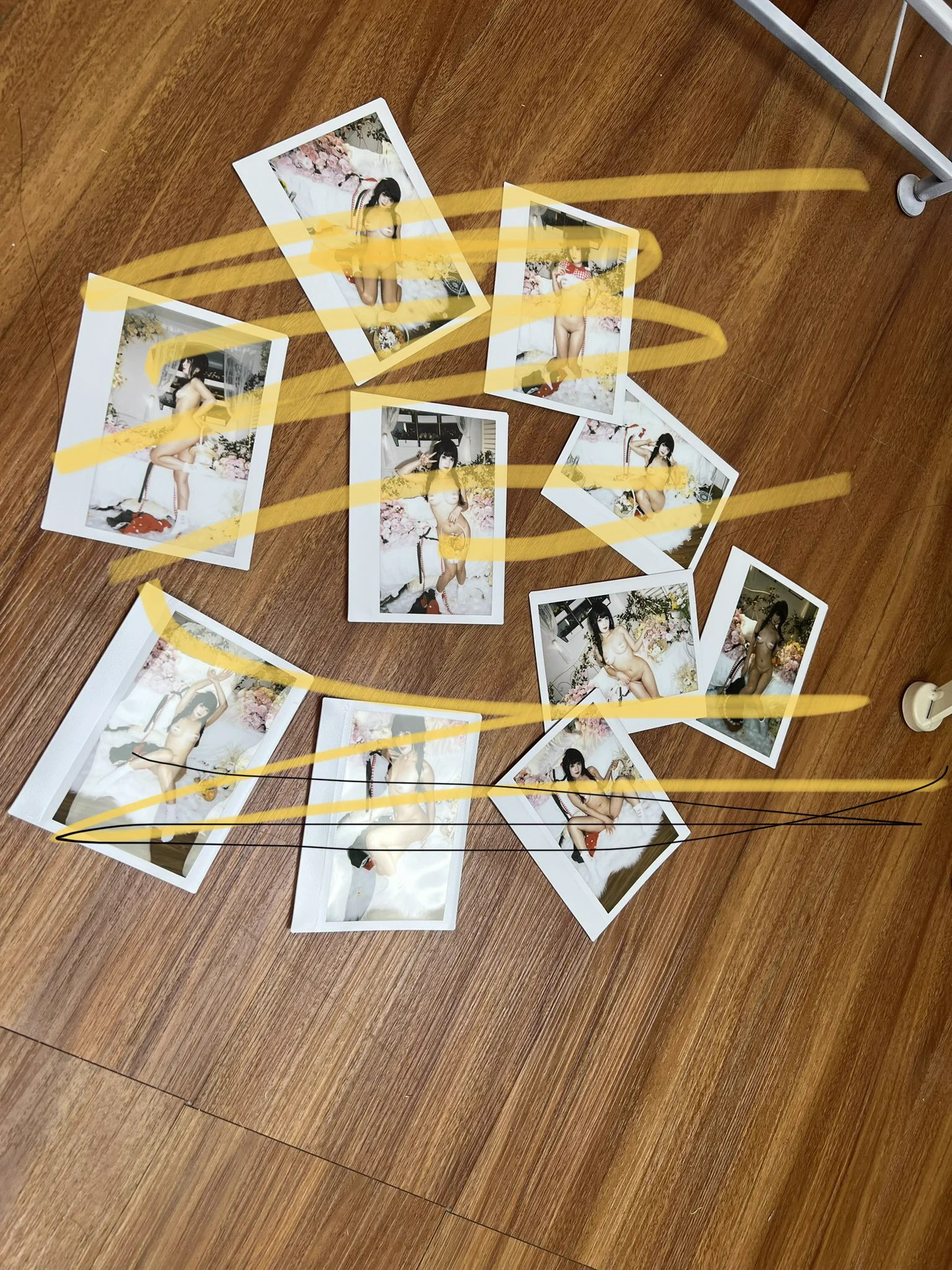 上新的拍立得啦 https://t.co/0Ejwq6VC7W
