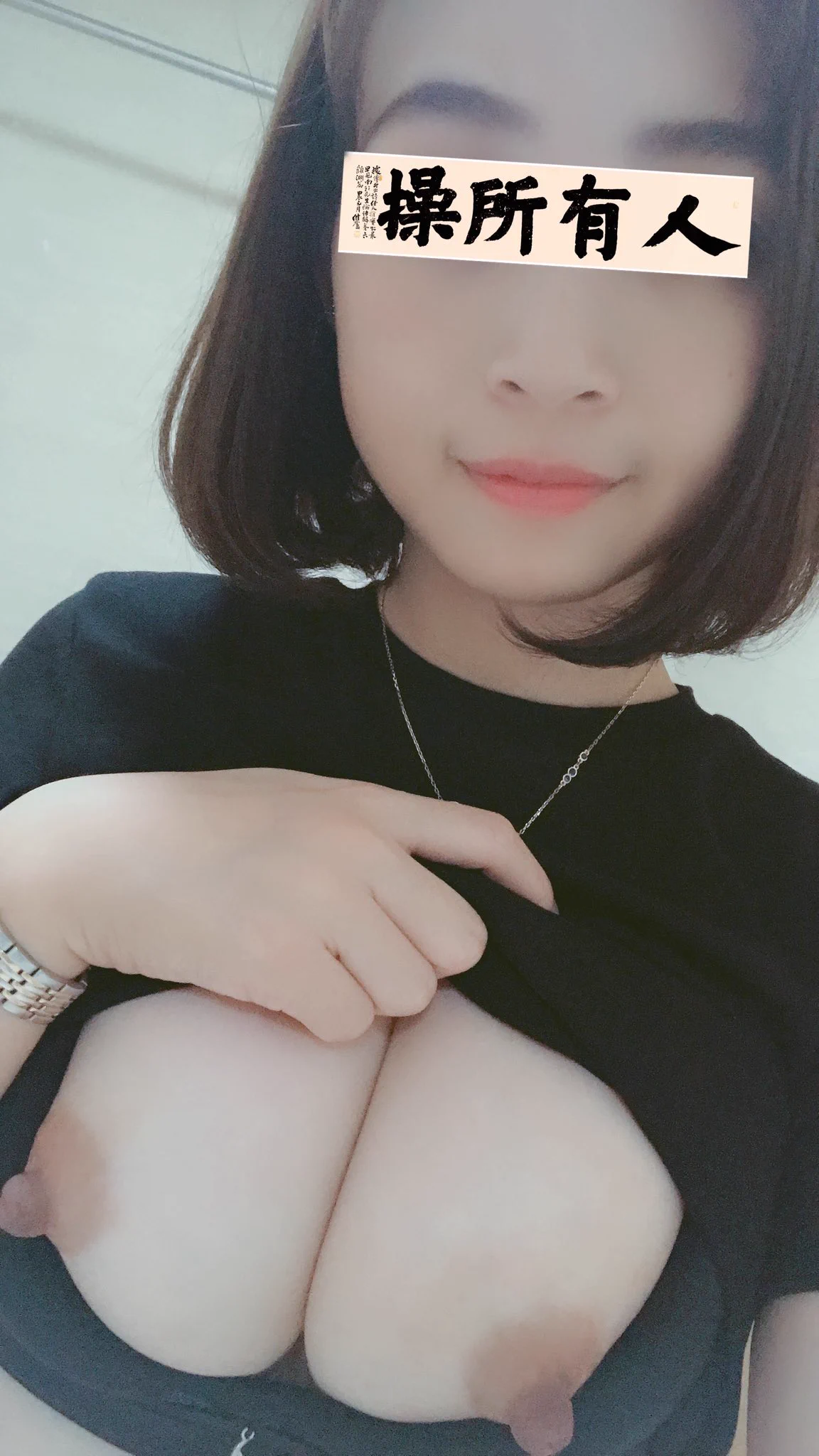 小晴去医院看好闺蜜生娃，顺便在闺蜜住院的厕所拍柰子🌚（外面都是闺蜜的亲戚朋友🤫） #露出@luchu888 https://t.co/xV0iKbBC7U