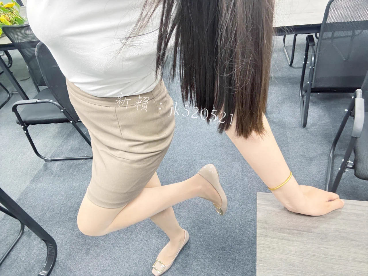 想要有更多愛我的🫧友 會不會要求太多了啦#OL秘書 https://t.co/025tPOC1Sx