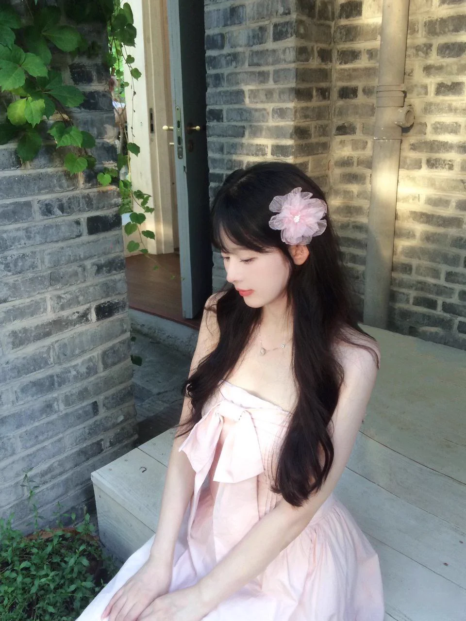 🌈深圳🔝极品邻家女孩·身高 166 体重45kg 🐻 C 年龄21纯天然妈生脸，一支玻尿酸都没打过声音温柔甜美不做作邻家女孩，🉑️素颜见K，皮肤雪白嫩滑，清纯甜美性格好，配合度极高好评率超高，欢迎哥哥来体验Tg🛰️全国在线看图群交流群精彩反馈在内☞:https://t.co/8bdb0JW3Td https://t.co/6OBPHEQedc