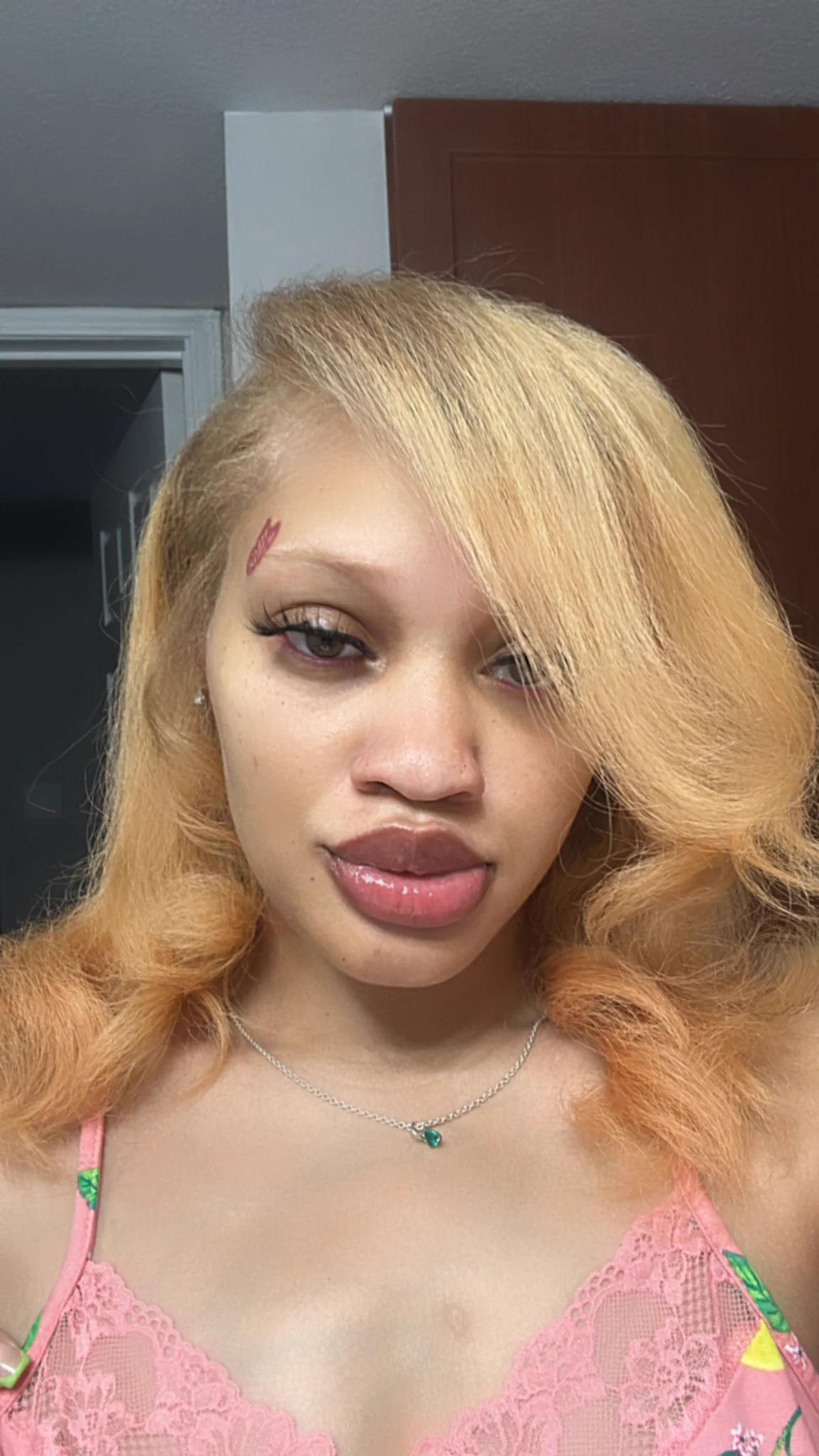 Face card lethal 🥰😜 https://t.co/YsHzAZzUXu