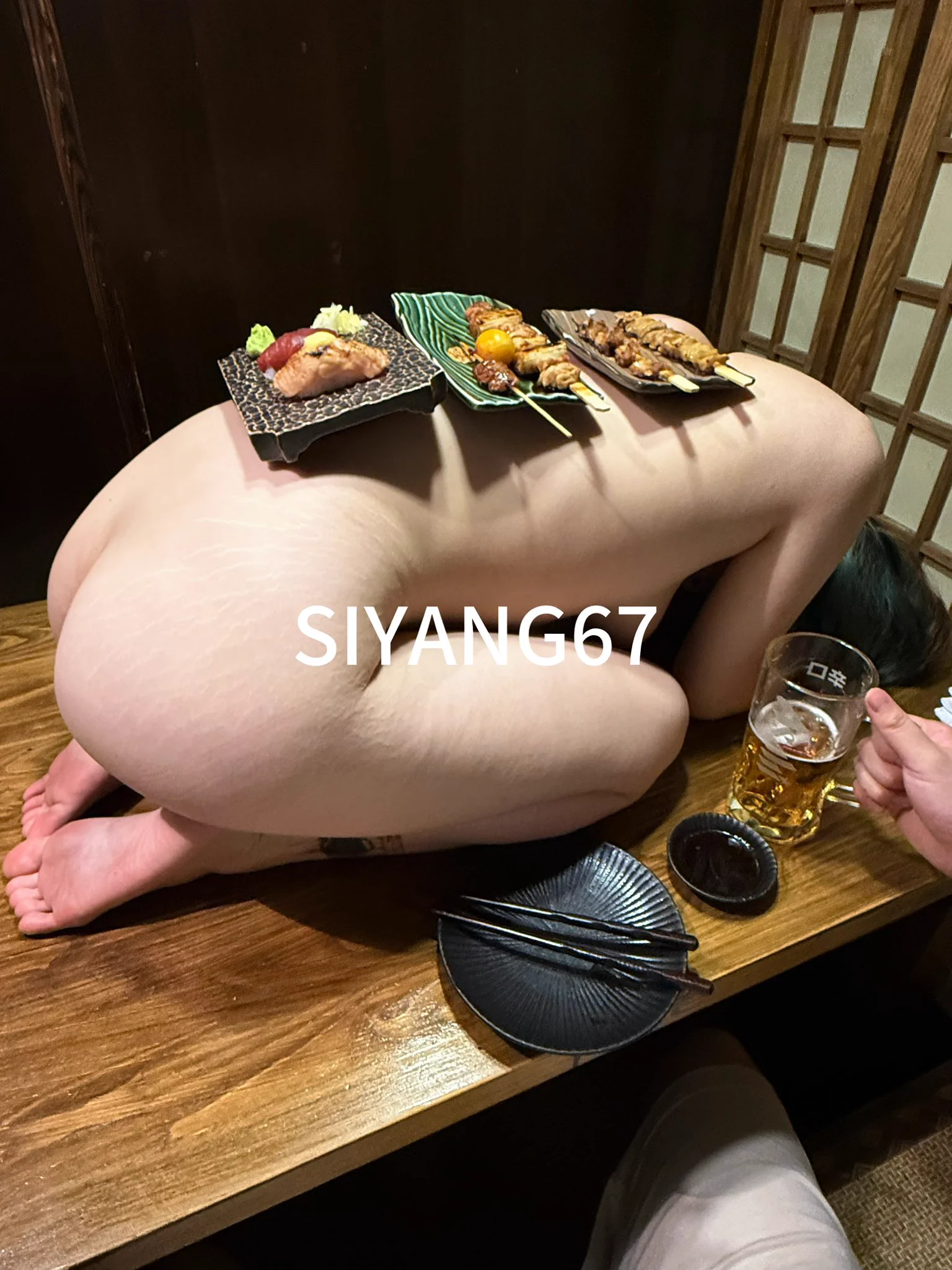 “盘中餐”#哈尔滨 #派对 #线下 #露出 #人体 @Fengsiyuan @tbzt2024 @wqganenshi_ https://t.co/xPIbdyhmLZ