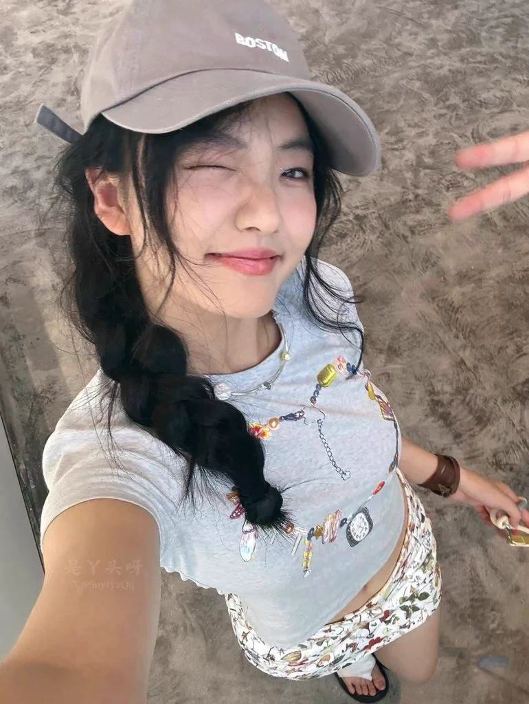 都记住我的脸，看清我的屄哟，我马上要来兑现之前答应过的常州粉丝卖屄啦🤗 https://t.co/7wKXfx3Nga