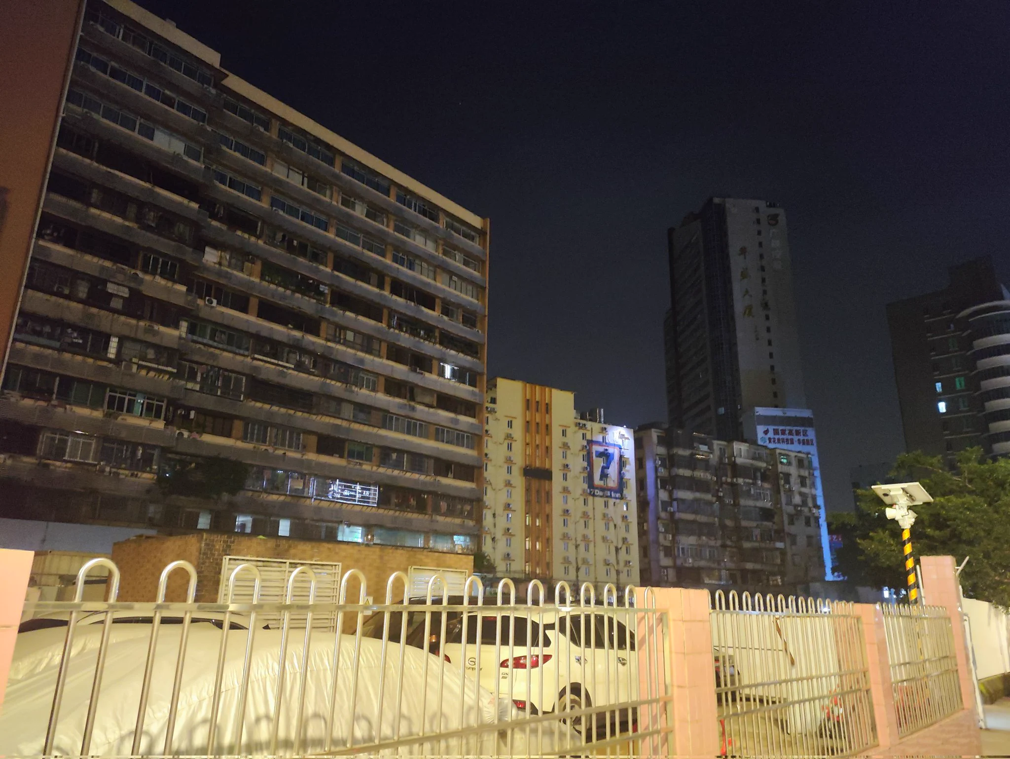 记住这个停车场 https://t.co/Ww1qT4qVgB