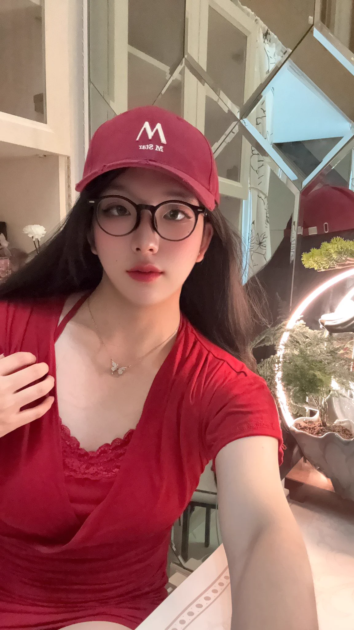 有老板来找嘉仪做spa嘛🥹🥹
报我名字打骨折
同时长期招男娘宝宝，找工作的可以联系客服@tangtang2570 https://t.co/UjdRnV1aM4