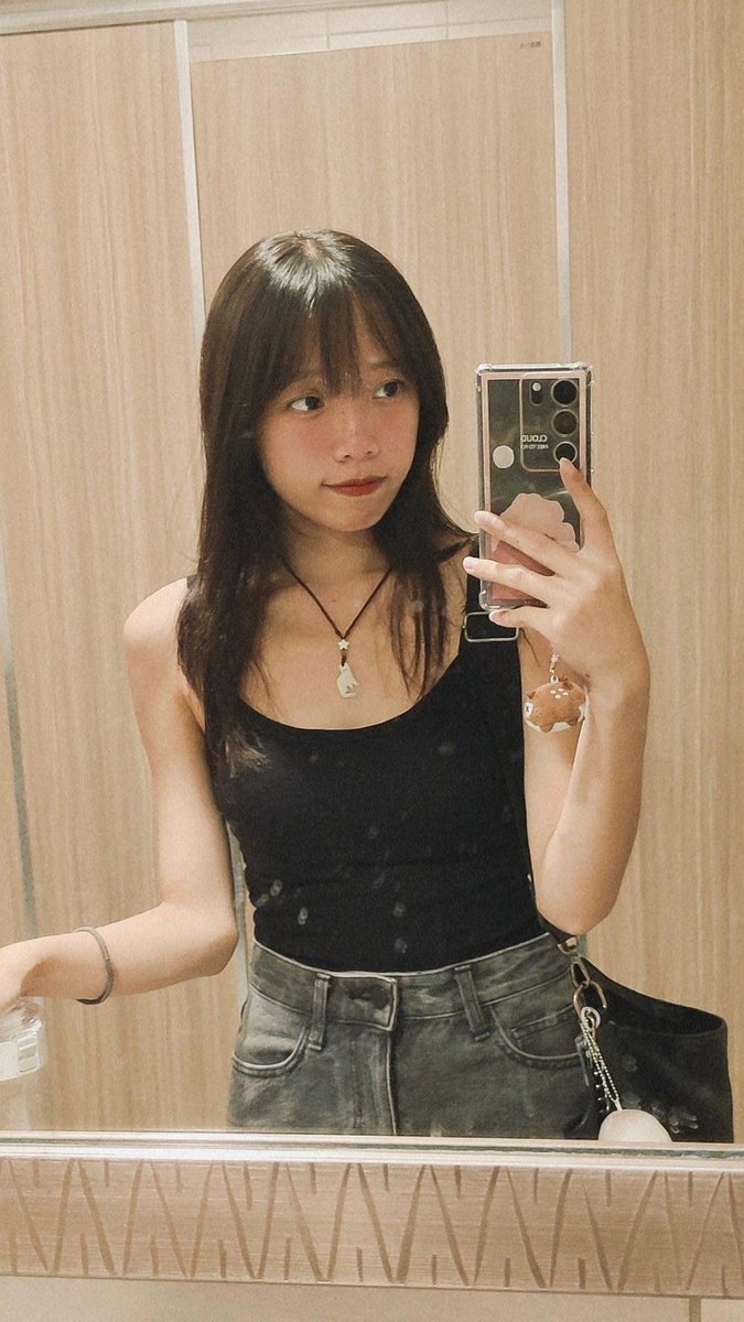 在高雄一曬到太陽就會乾掉 https://t.co/zfGpnFaIIk