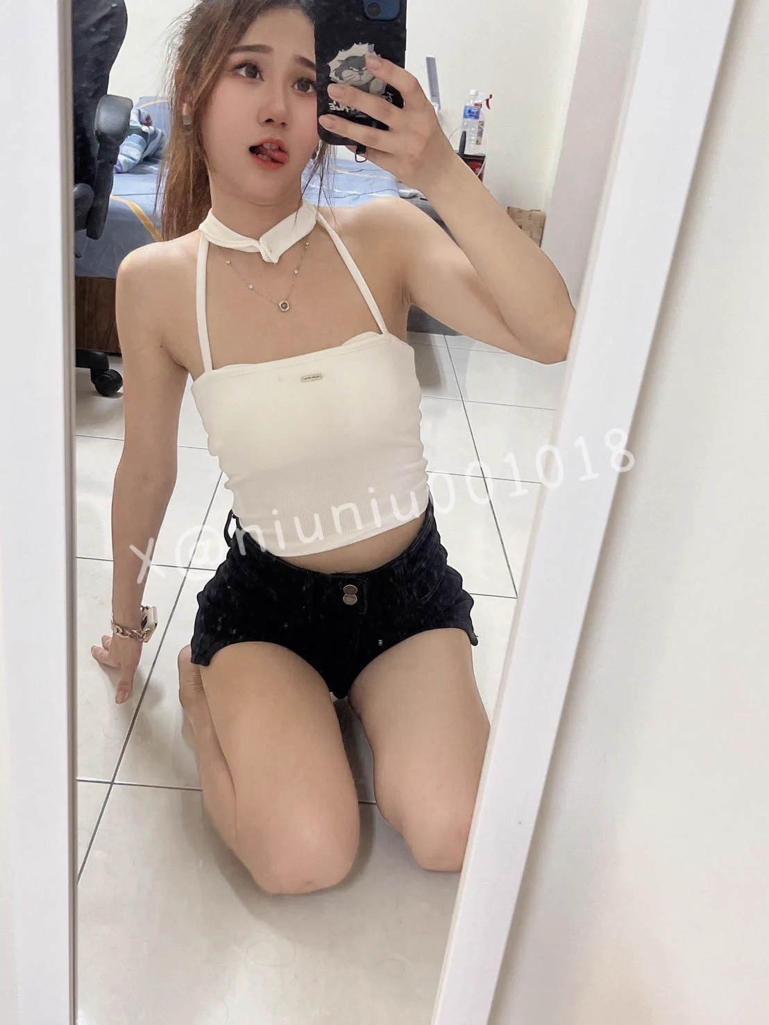我最近有點黏人喔～黏著你那種🧸
#台南 #按摩 #龍筋保養 https://t.co/k2Yb82YgKO