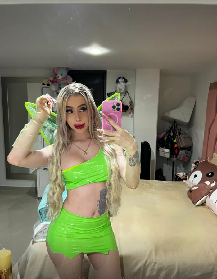 This beautiful fairy is looking for someone who will treat gently https://t.co/RIYB9iaMdx
