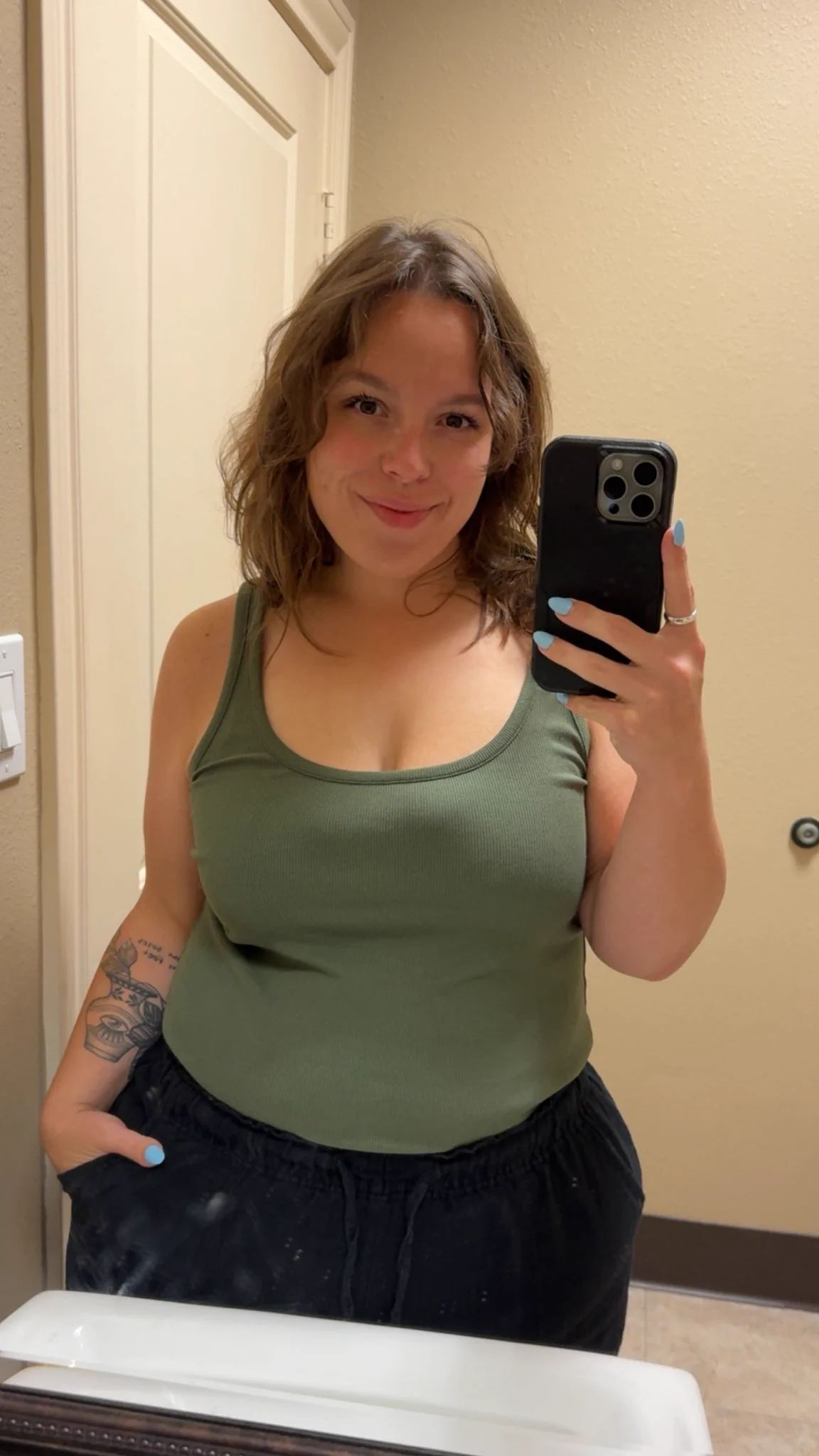 daily reminder of how much of a babe I am 😍 https://t.co/FXHZCn4ZeB