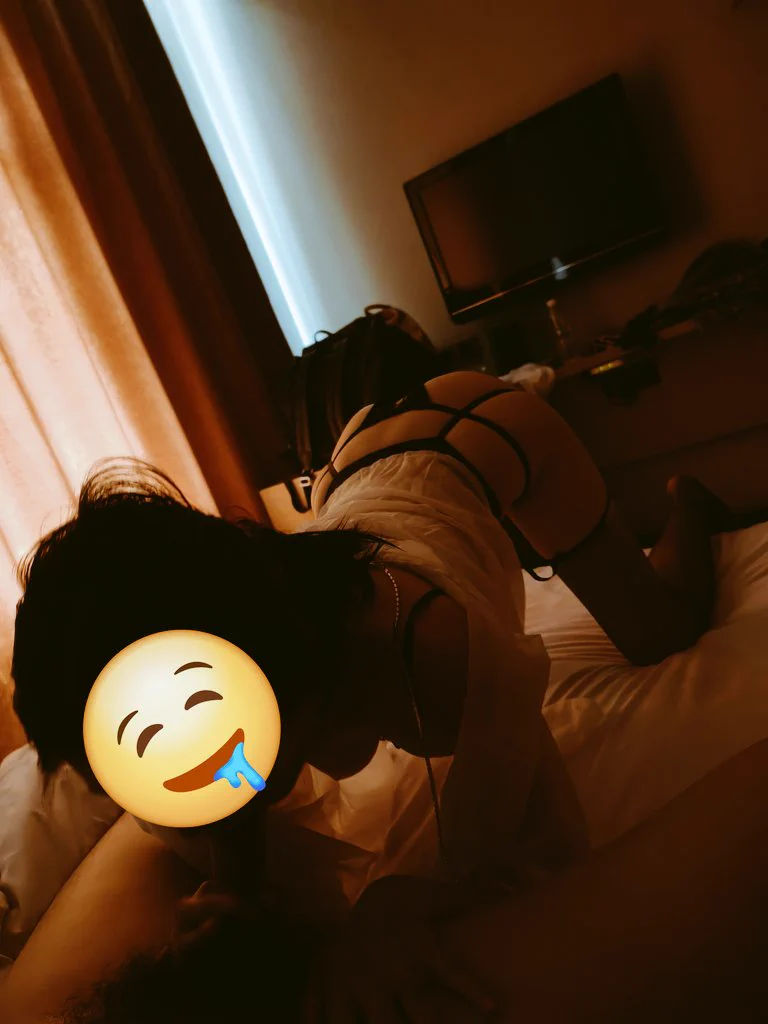 这屁股怎么样
大神们来评价下母狗的姿势还要怎么改进下
#骚货人妻 #丝袜母狗 #上海情侣 #上海夫妻
@007share @SMwangfu @wqganenshi_ @zhangsheng021 https://t.co/BNRubfIU2v