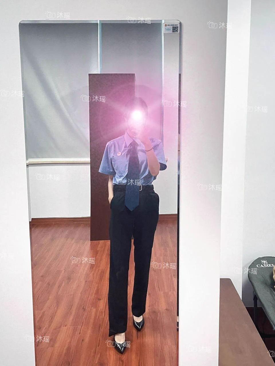 约新粉见面，虽然没想着这么快开房，但身体总被欲望驱使…

我喜欢被陌生人后入，也是因为羞涩会影响自己的发挥，背对着他，才可以放声淫叫，让他更大力的抽插而看不到我淫荡的样子…

但是和固定炮友就不一样了，我会喜欢在他面前表现我放荡的一面，所以，有兴趣成为我的固定炮友么？ https://t.co/7dQpjn8oHS