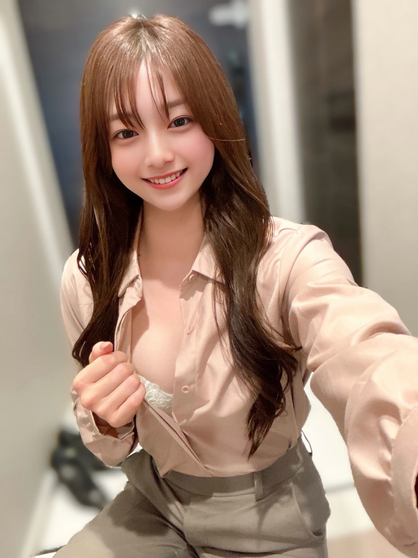 ただいま♡
月曜日もお疲れ様でした！
雨のせいでジメジメしてて、外で服着てると気持ち悪くなっちゃうのどうにかしたい、、、

https://t.co/ylR2Mi7alU https://t.co/ldELAJWLR8